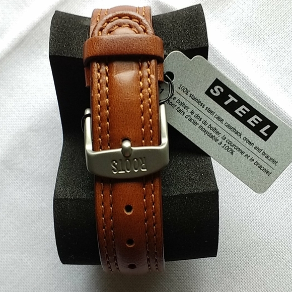 Roots Whistler Mountain ladies watch - Picture 2 of 7